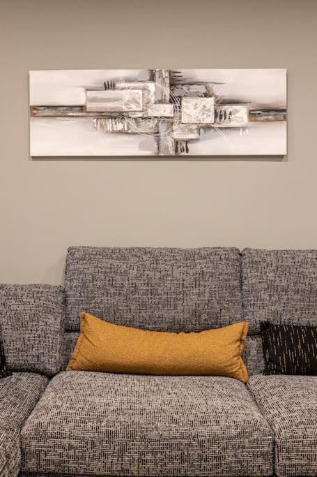 Smaragdi Luxury Jacuzzi Apartment Noho Premium Living Афіни Екстер'єр фото