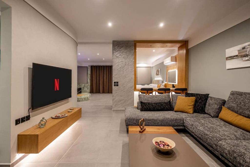 Smaragdi Luxury Jacuzzi Apartment Noho Premium Living Афіни Екстер'єр фото